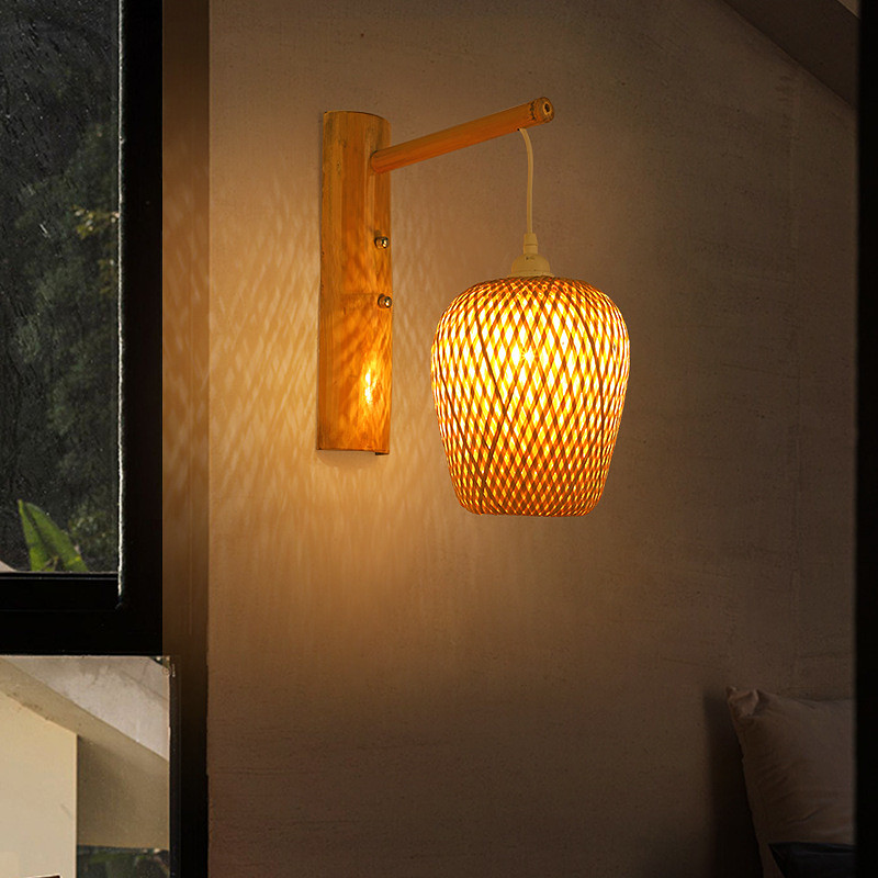 Hayami egg wall lamp